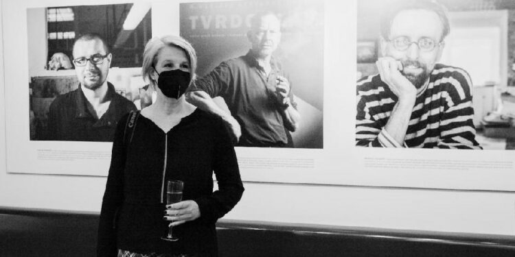 Gabina Fárová vystavuje portréty z výtvarné scény